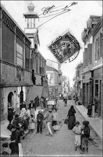 Philippeville Rue Valée - Le Marché couvert