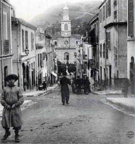 Philippeville - La rue Gambetta en 1907