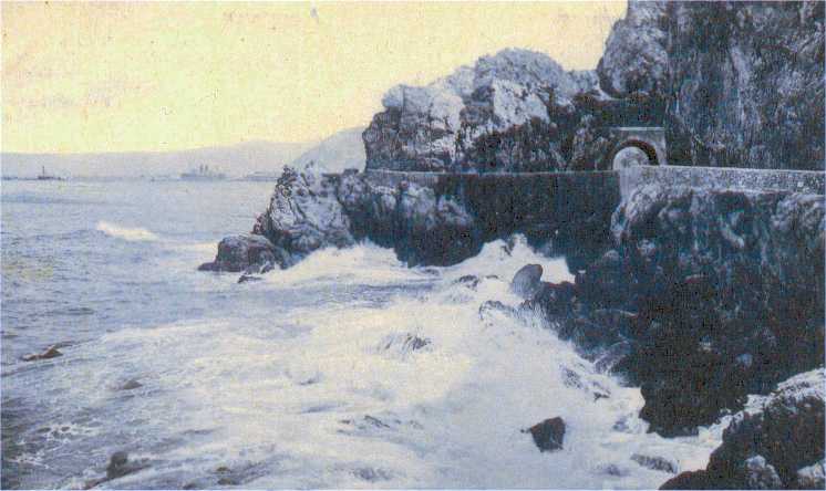 La corniche vers Stora