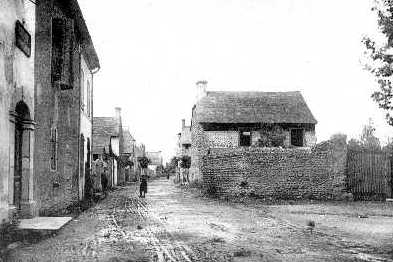 BORDERES (Hautes Pyrénées) - La Rue Manluc au début du XXème siècle